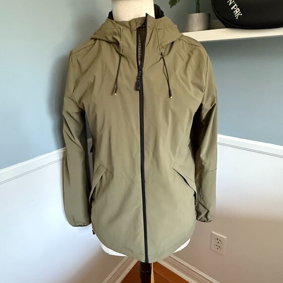 Wind River - No Fly Zone (mosquito repellent) jacket. - Picture 1 of 12